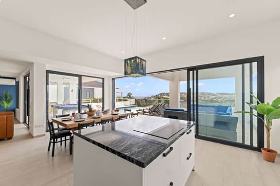 Cliffside-7BR-2 private pools with Gym and Seaview - Image 5