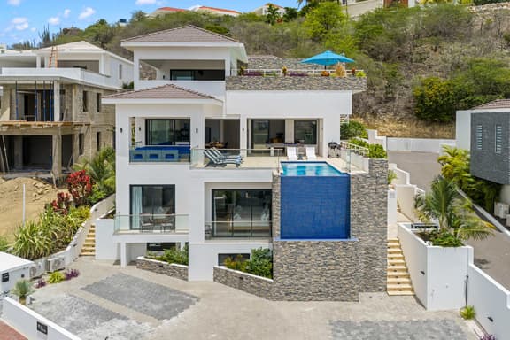 Cliffside-7BR-2 private pools with Gym and Seaview - Image 1